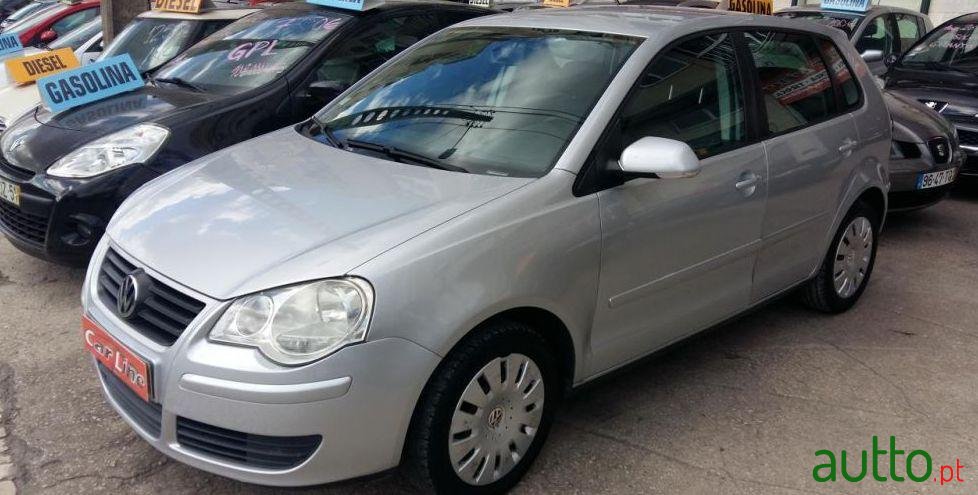 2008' Volkswagen Polo photo #2