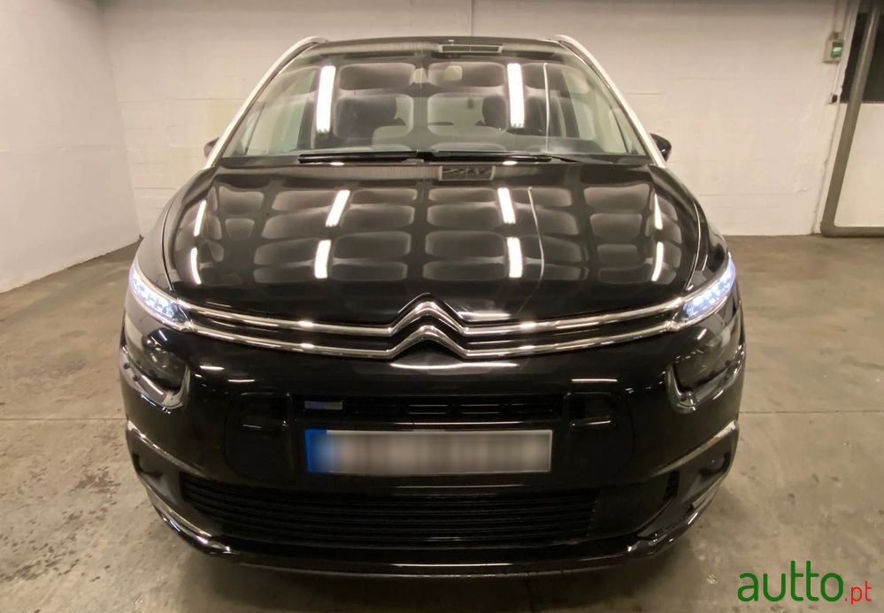 2018' Citroen C4 Grand Picasso photo #1