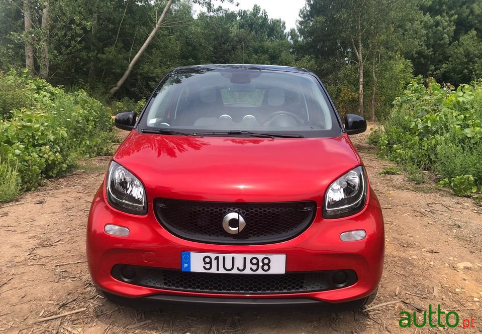 2015' Smart Forfour photo #2
