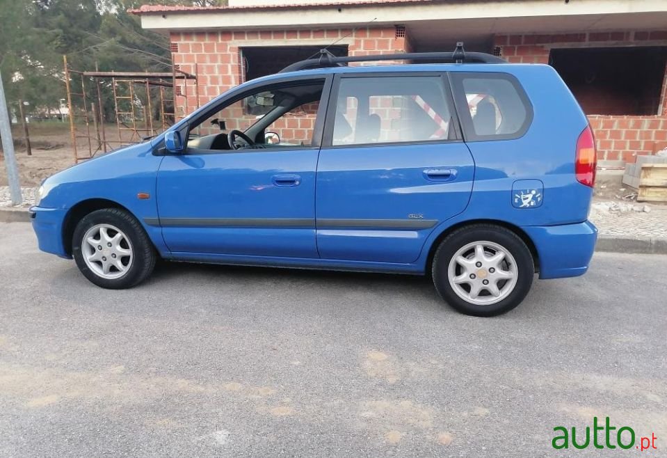 2000' Mitsubishi Space Star photo #5