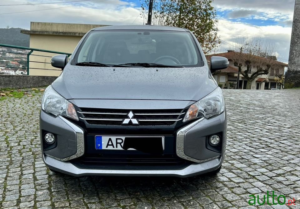 2022' Mitsubishi Space Star photo #1