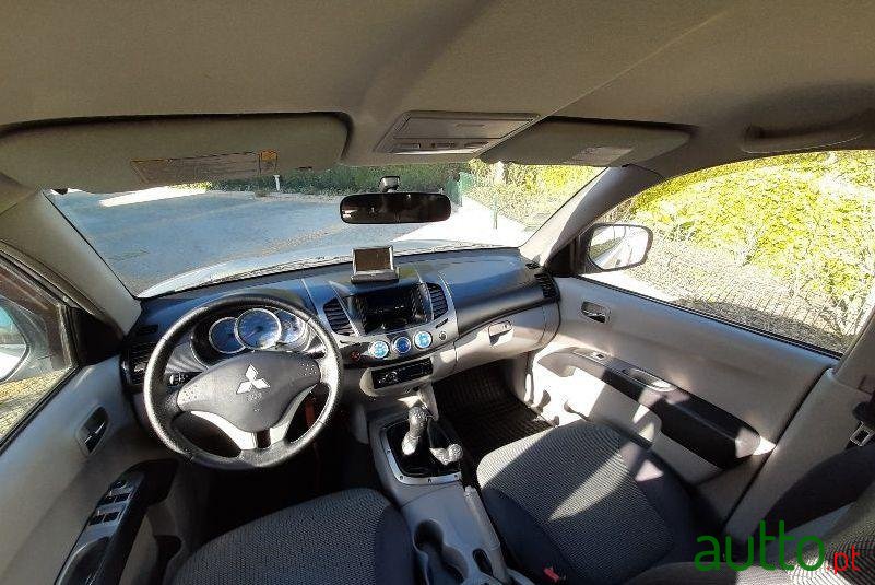 2007' Mitsubishi L200 Strakar photo #3