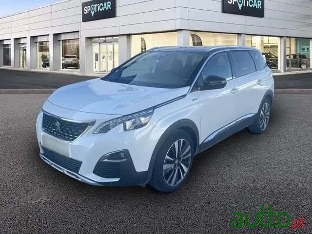 2020' Peugeot 5008 photo #1