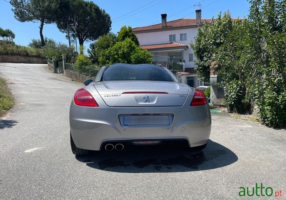 2011' Peugeot RCZ photo #6