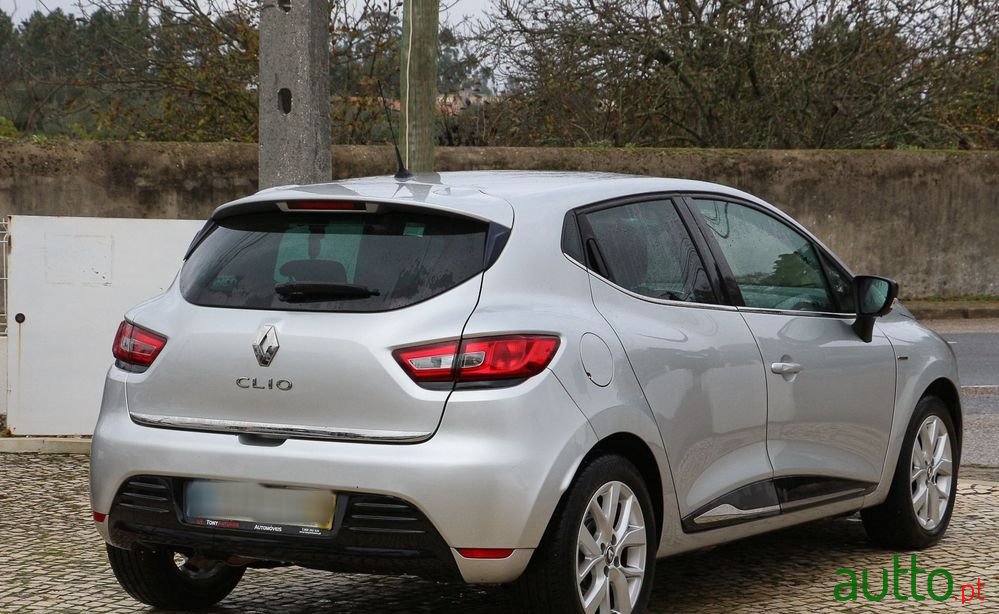 2018' Renault Clio 0.9 Tce Limited photo #3