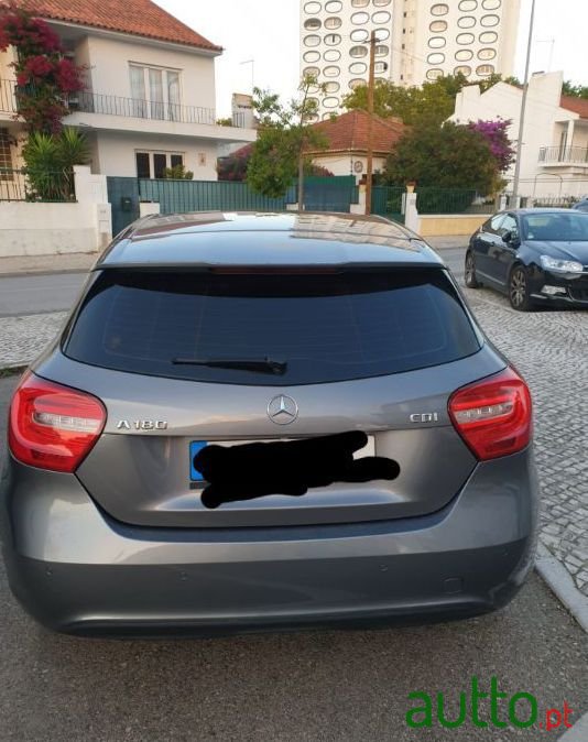 2014' Mercedes-Benz A-180 photo #4