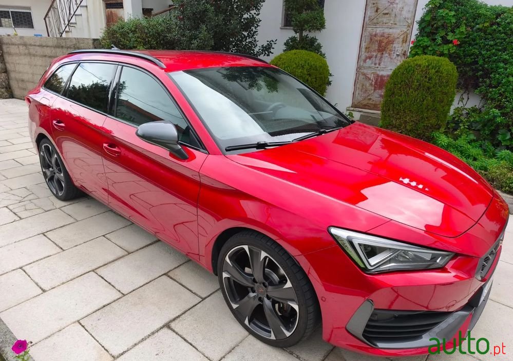 2023' Cupra Leon St 1.4 E-Hybrid Vz Dsg photo #6