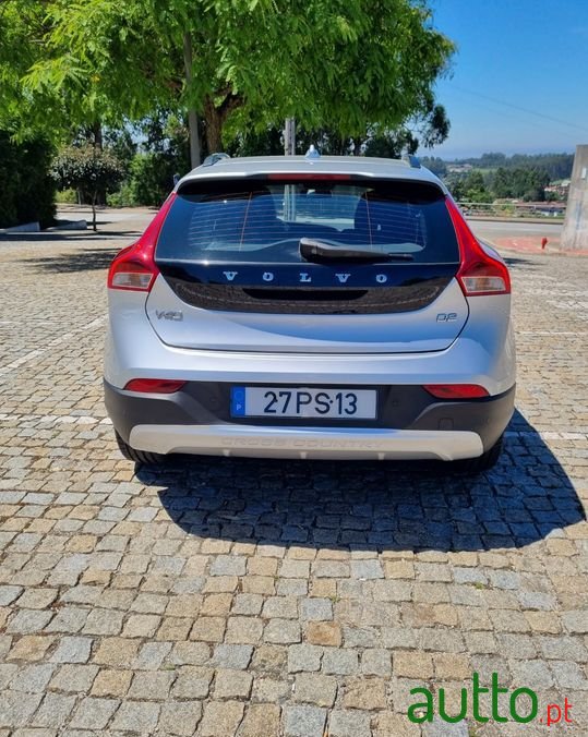 2015' Volvo V40 photo #4