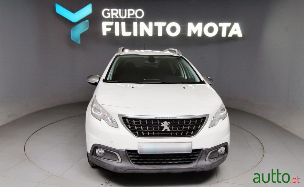 2017' Peugeot 2008 photo #1