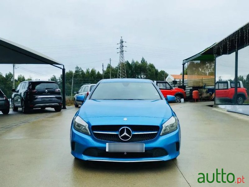 2017' Mercedes-Benz Classe A D photo #1