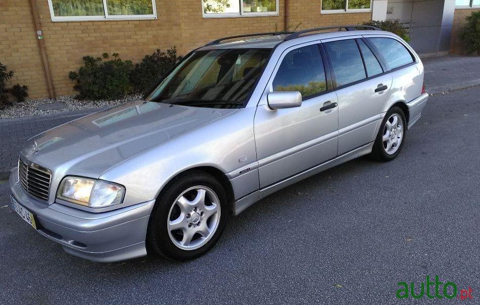 1999' Mercedes-Benz C-220 Cdi Sport photo #1
