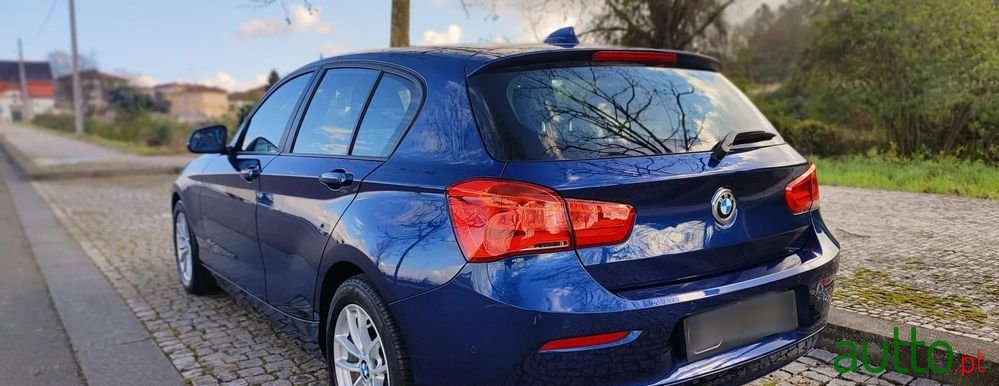 2016' BMW 116 Sport photo #2