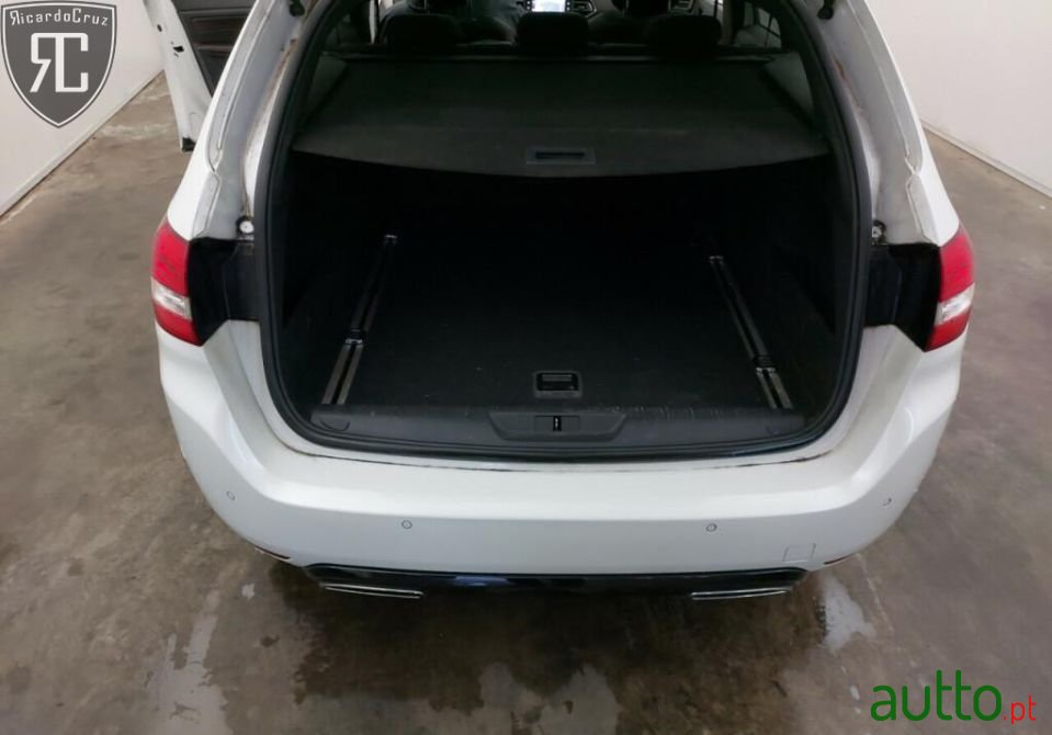 2016' Peugeot 308 Sw photo #6