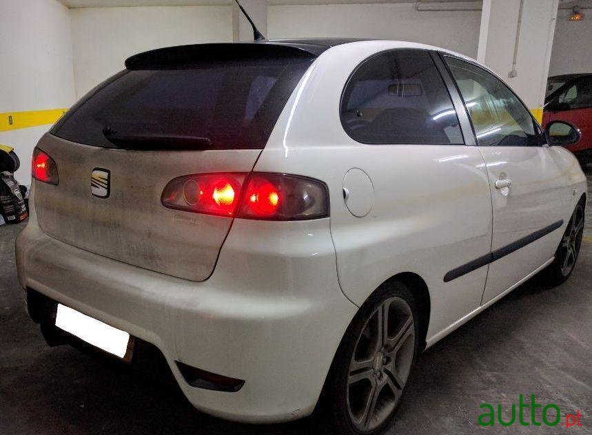 2007' SEAT Ibiza Fr photo #2