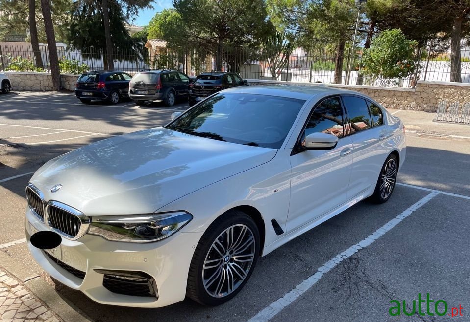2017' BMW 525 photo #6