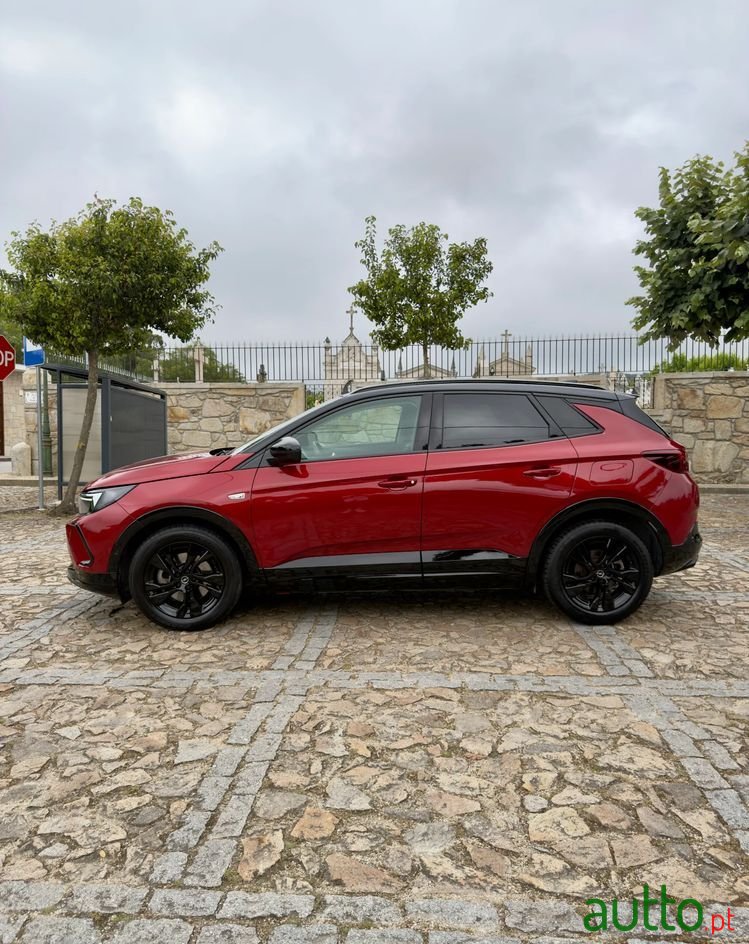 2022' Opel Grandland photo #5
