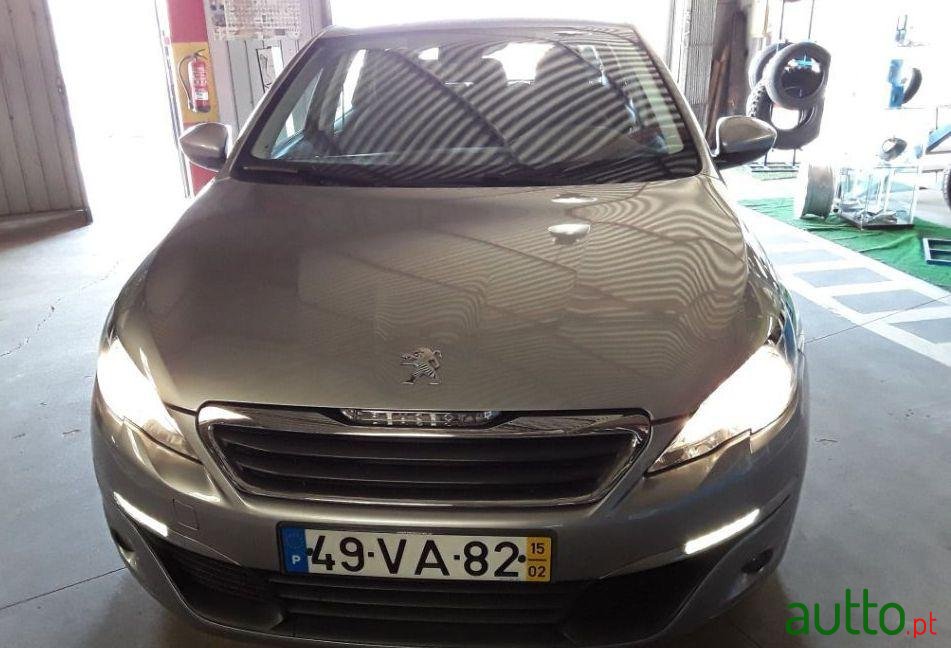 2015' Peugeot 308 Sw photo #1