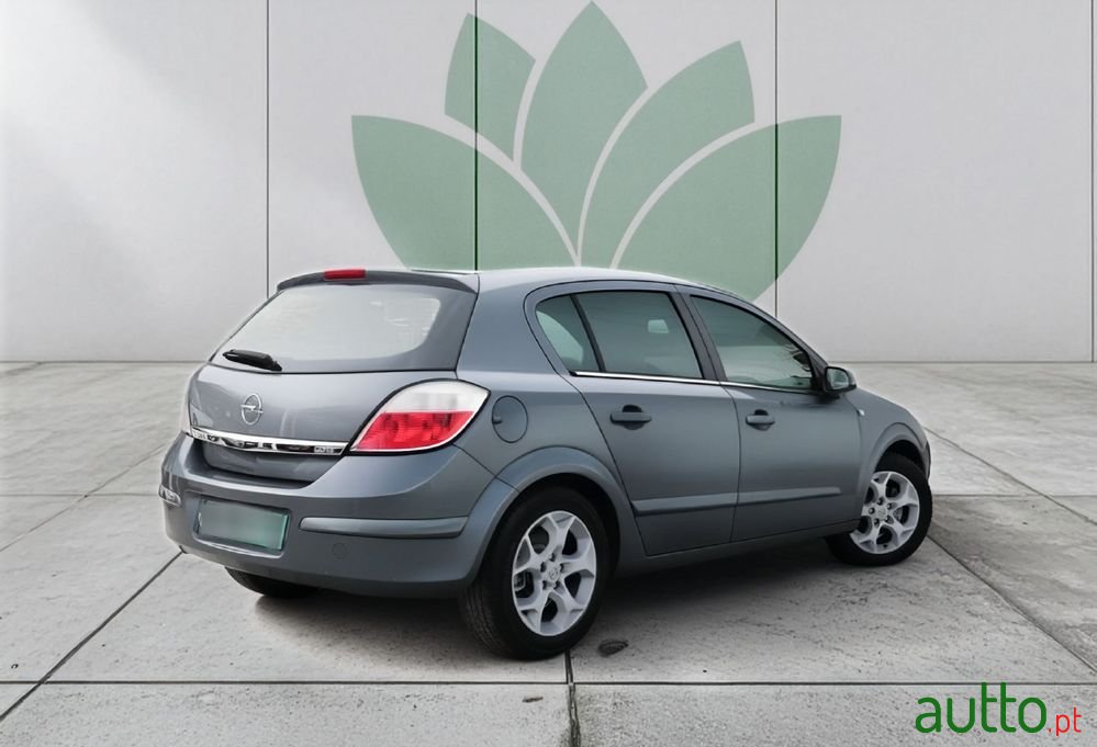 2007' Opel Astra 1.3 Cdti Cosmo photo #4
