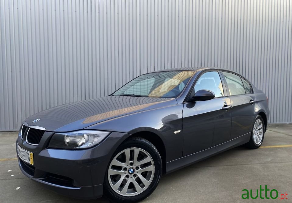 2007' BMW 320 photo #1