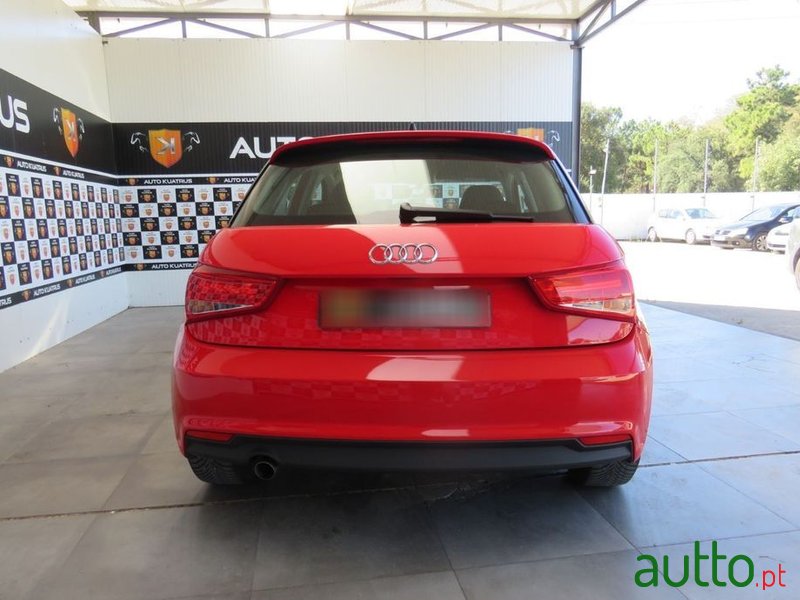 2018' Audi A1 photo #6