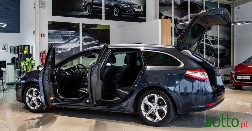 2016' Peugeot 508 Sw photo #3