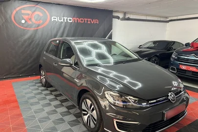 2020' Volkswagen e-Golf Ac/Dc