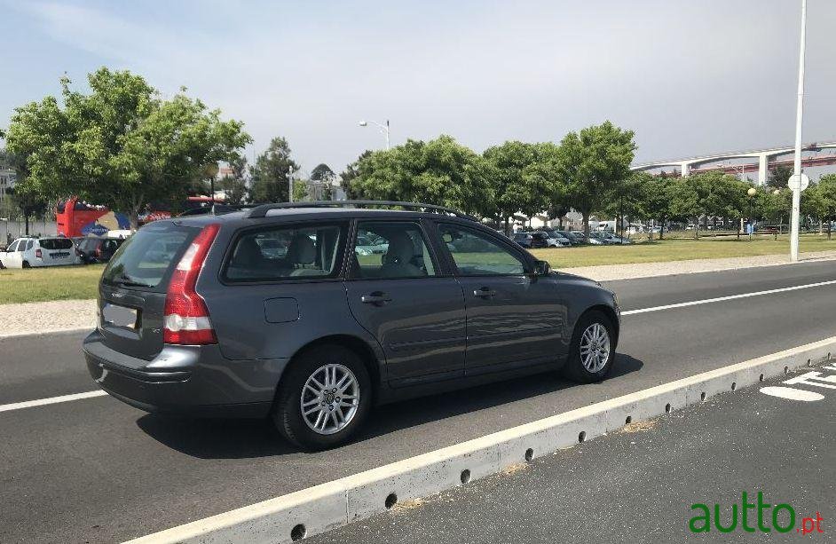 2006' Volvo V50 photo #1