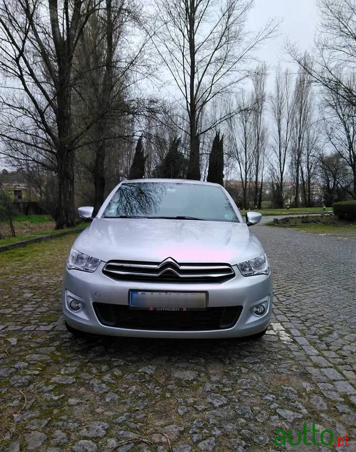 2013' Citroen C-Elysee 1.2 Vti Seduction photo #4