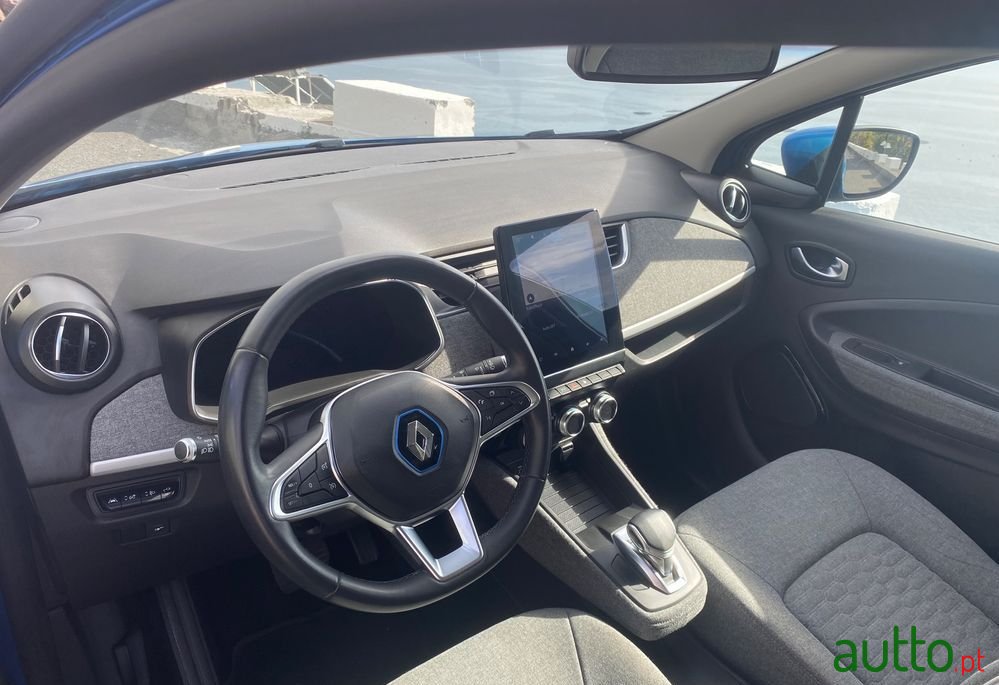 2021' Renault Zoe photo #5