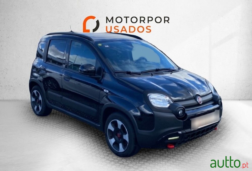 2024' Fiat Panda 1.0 Hybrid City Life photo #3