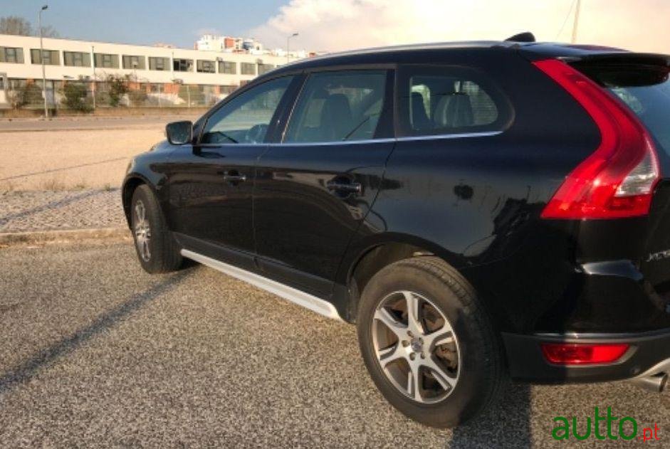 2011' Volvo Xc-60 Drive photo #1
