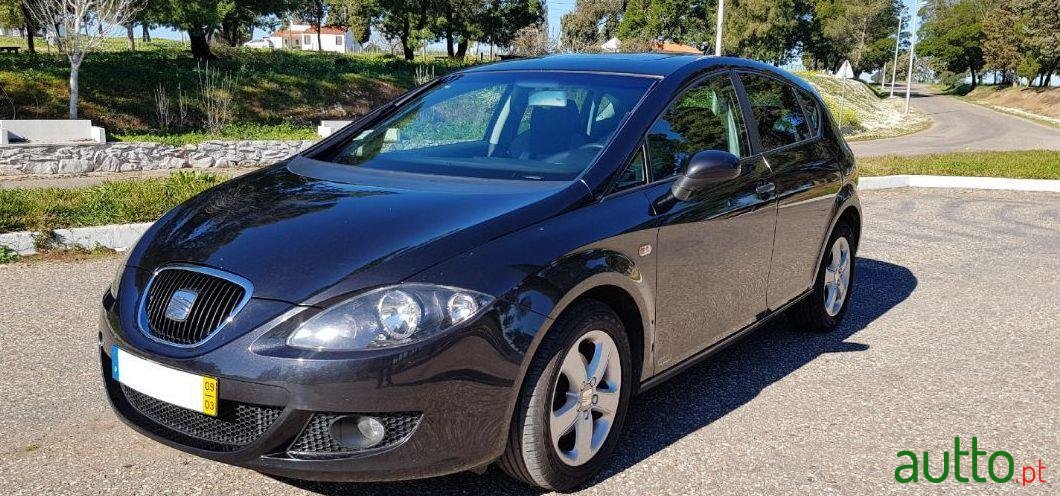 2009' SEAT Leon 1.9 Tdi Sport photo #1