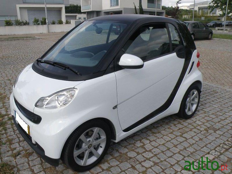 2009' Smart Fortwo photo #3