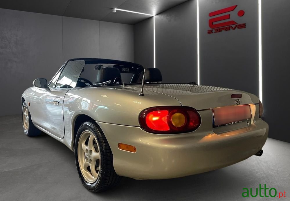1999' Mazda MX-5 1.6 16V photo #5