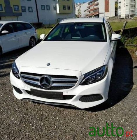 2015' Mercedes-Benz C-180 Bluetec photo #3