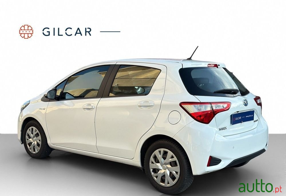 2020' Toyota Yaris photo #5