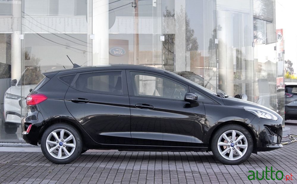 2021' Ford Fiesta photo #5