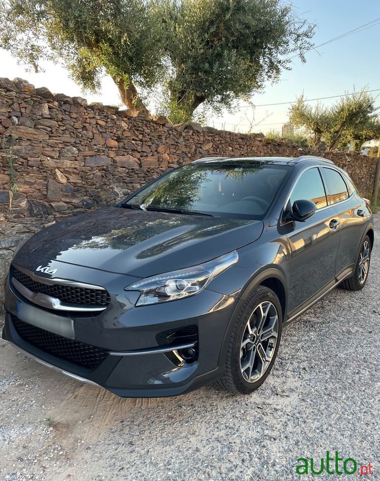 2022' Kia XCeed photo #5