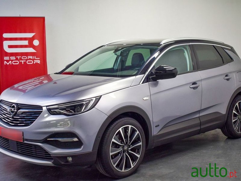 2020' Opel Grandland X photo #1