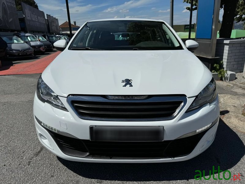 2015' Peugeot 308 Sw photo #2