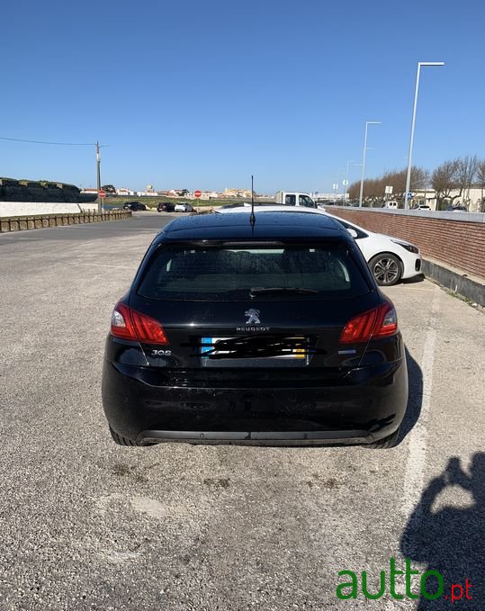 2016' Peugeot 308 photo #2