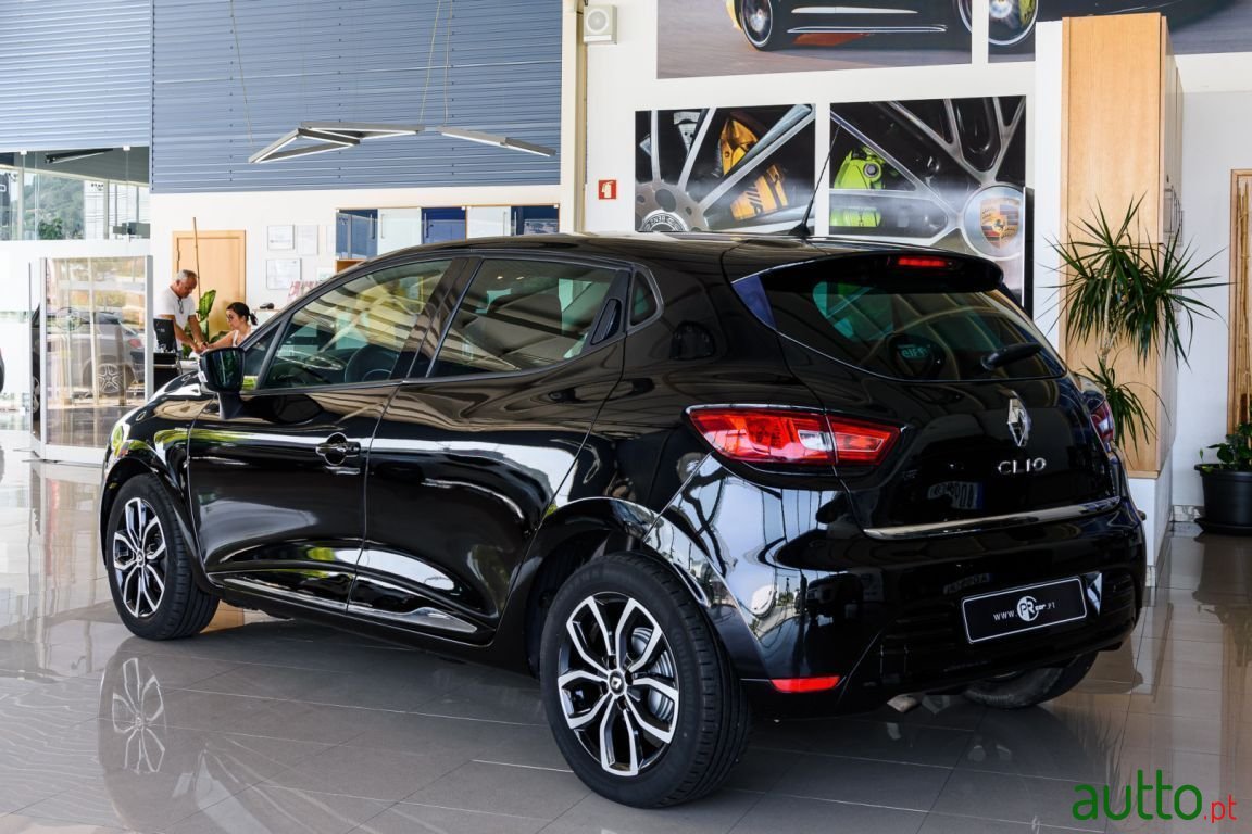 2018' Renault Clio photo #3