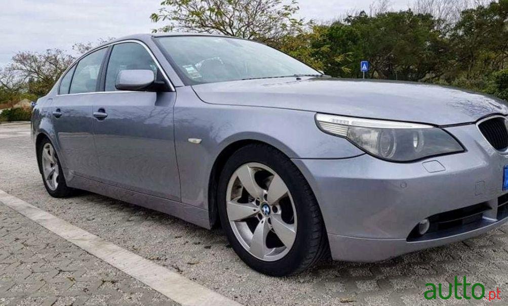 2004' BMW 525 D photo #6