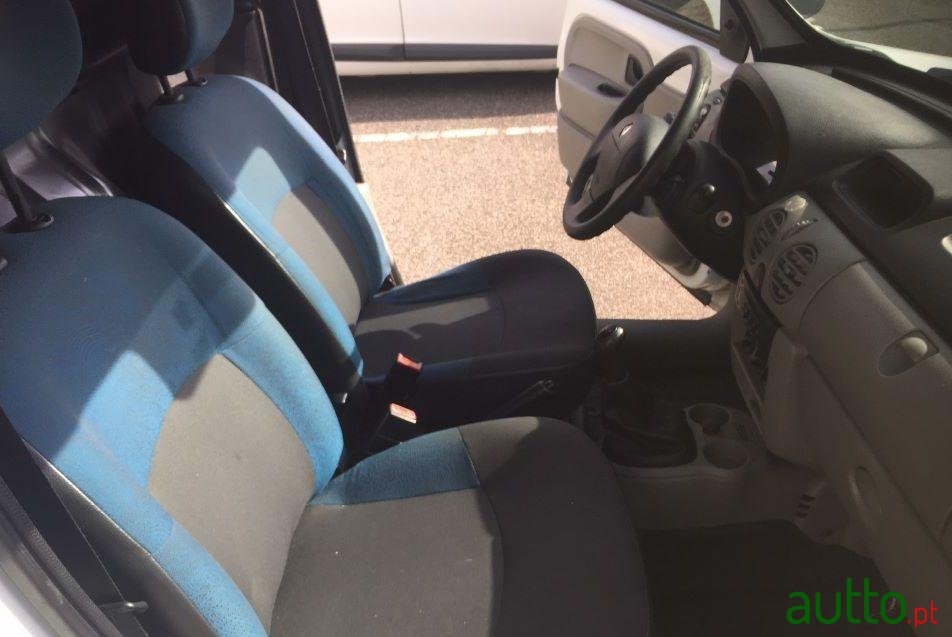 2007' Renault Kangoo photo #4