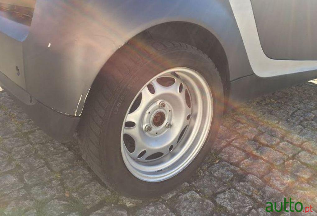 2007' Smart Fortwo 0.8 cdi pulse 45 photo #3