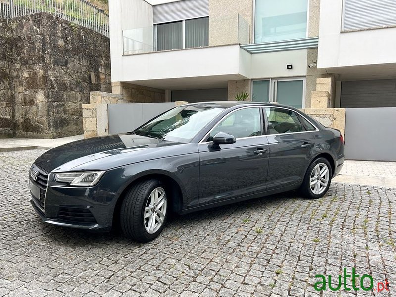 2018' Audi A4 2.0 Tdi Advance S Tronic photo #2