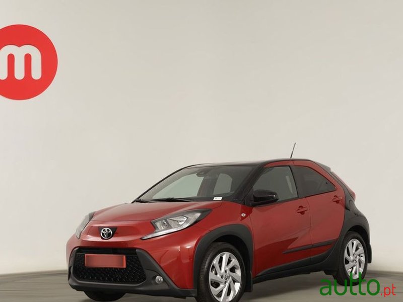 2022' Toyota Aygo X 1.0 Play photo #2