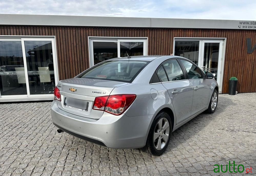 2009' Chevrolet Cruze 2.0 Vcdi Lt photo #5