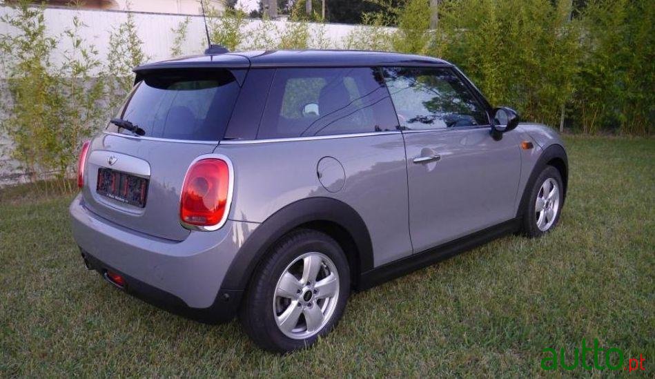 2015' MINI Cooper photo #1