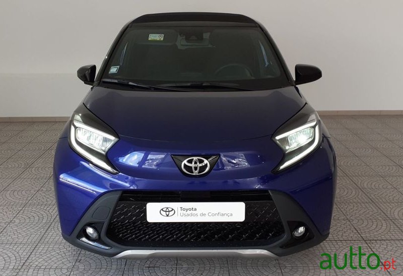 2022' Toyota Aygo-X photo #5